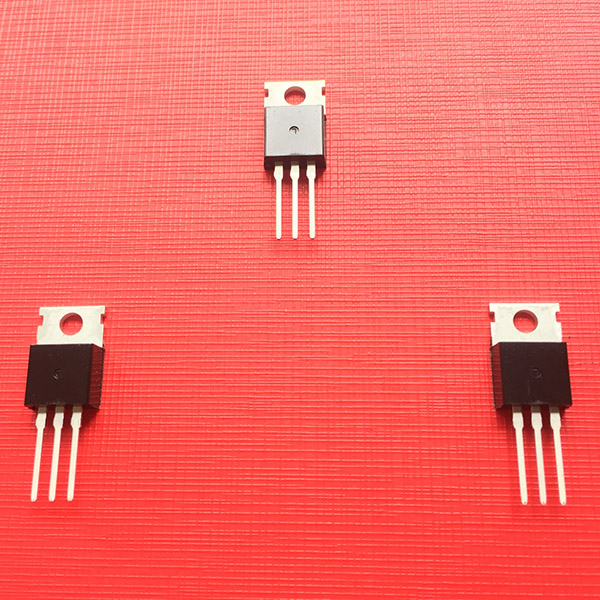 飛虹FHP3710場效應(yīng)管可替代IRF3710更好保證電動車轉(zhuǎn)換器運行！